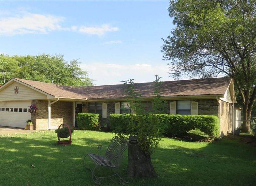 117 Willow Lane - Photo 1