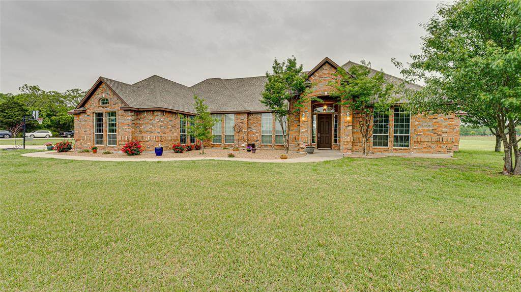 3579 Private Road 2558 - Photo 1