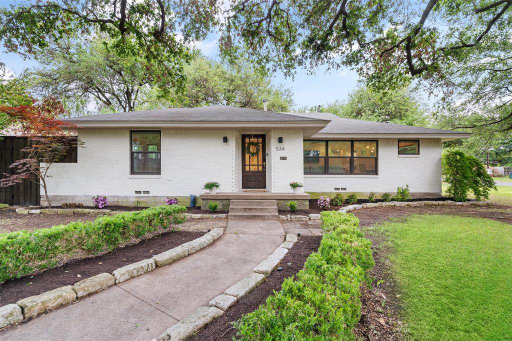 534 Monssen Drive - Photo 1