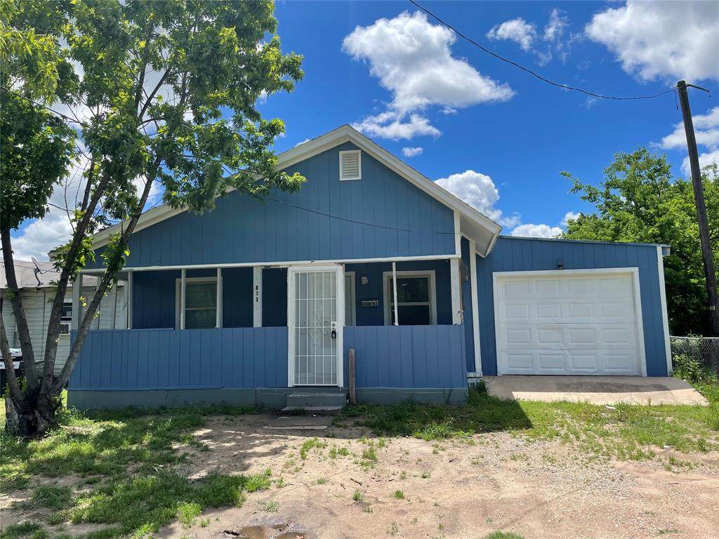 813 2nd Avenue - Photo 1