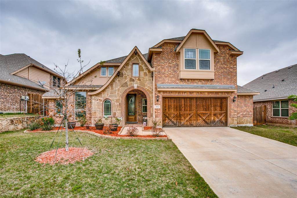 302 Pine Crest Drive - Photo 1