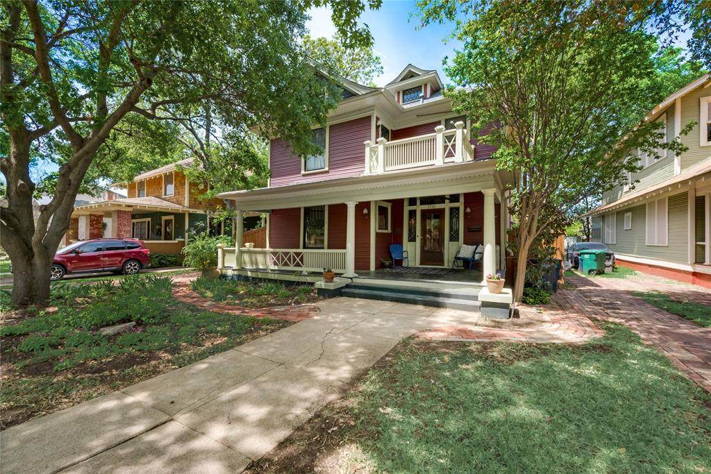 1710 Fairmount Avenue - Photo 1