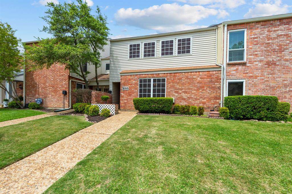 1666 Choteau Circle - Photo 1