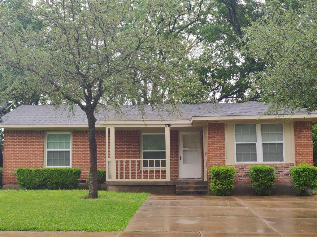 1716 Highland Street - Photo 1