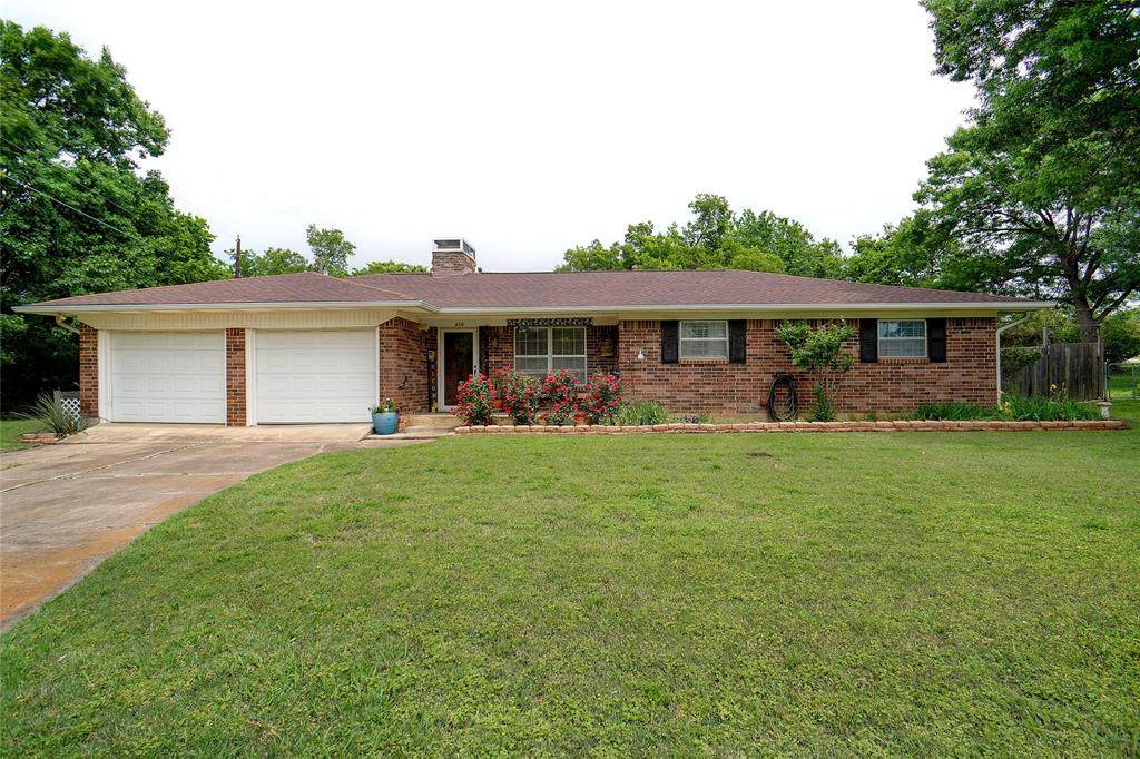 418 Jones Street - Photo 1
