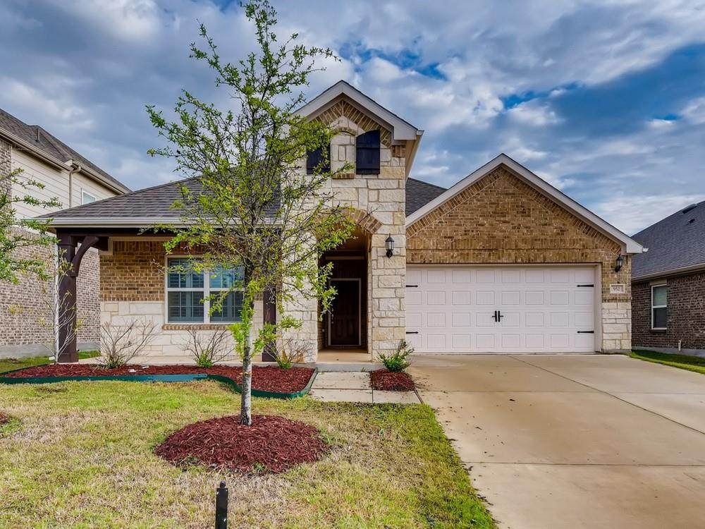 952 Pinnacle Ridge Road - Photo 1