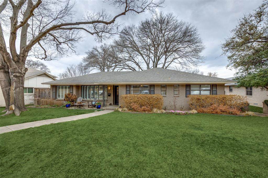9771 Wisterwood Drive - Photo 1