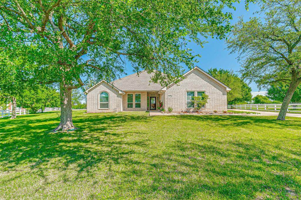 14017 Northwest Court - Photo 1