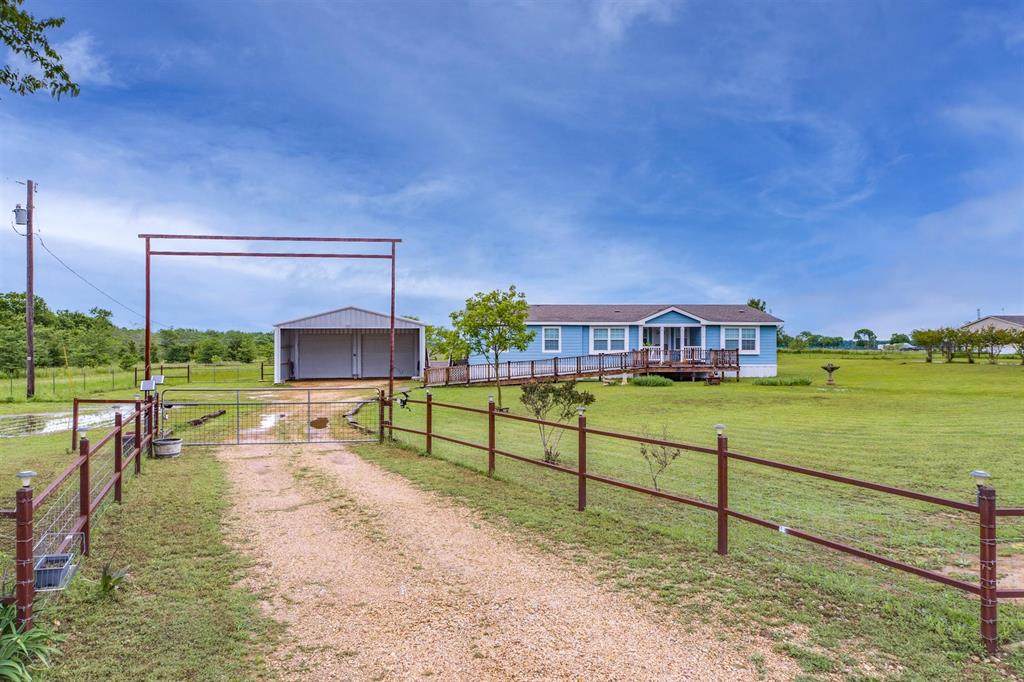 336 Vz County Road 3908 - Photo 1