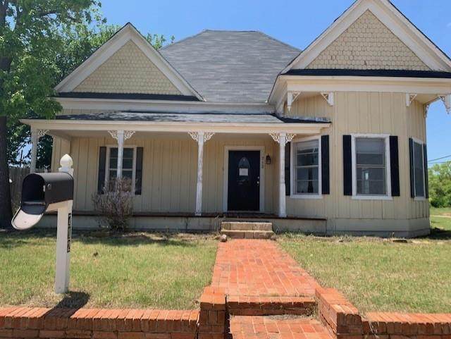 712 Central Avenue - Photo 1