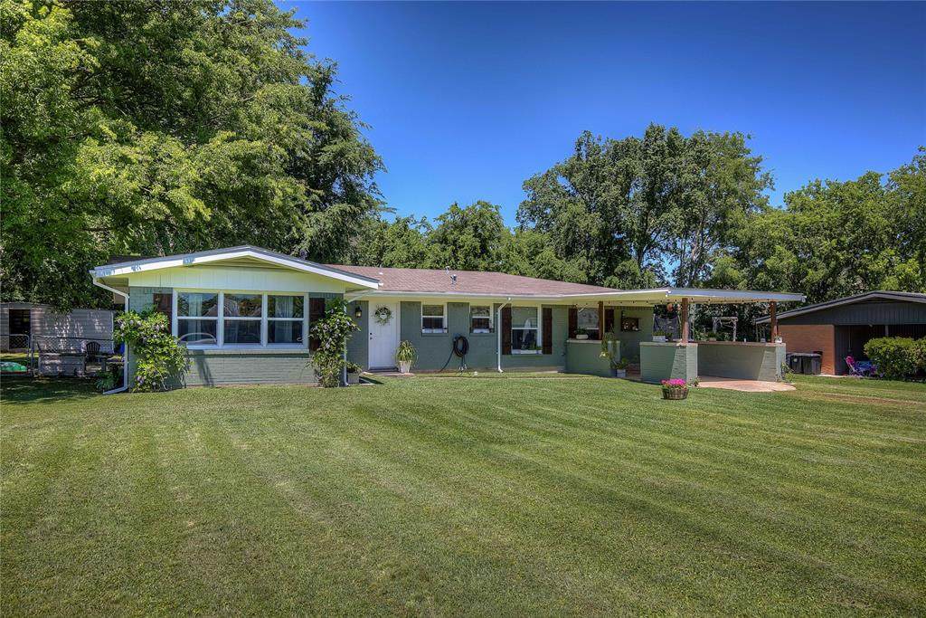 115 Drexel Drive - Photo 1