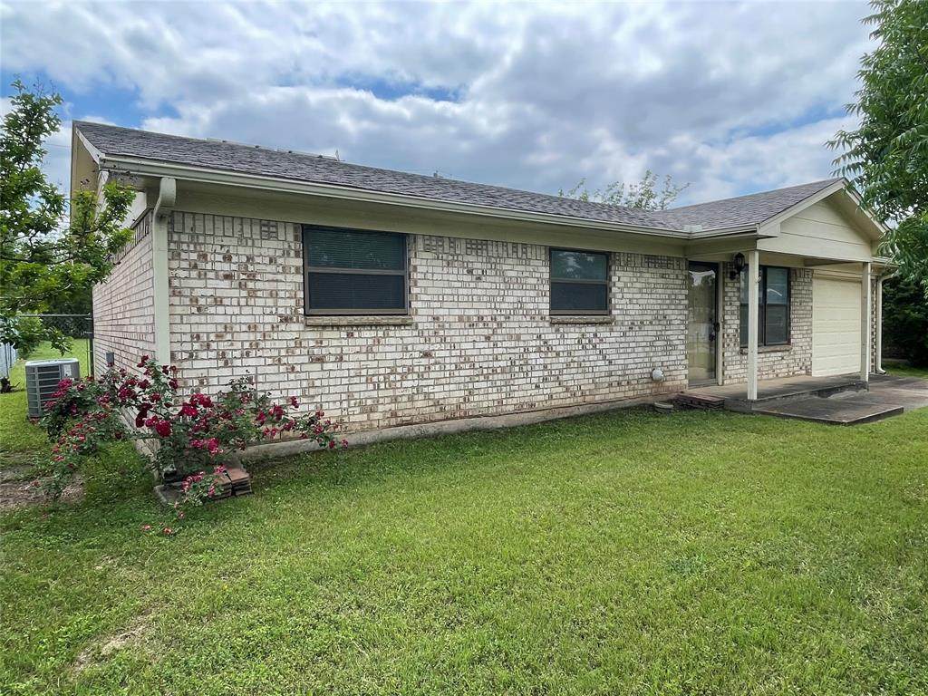 8421 Ronnie Street - Photo 1
