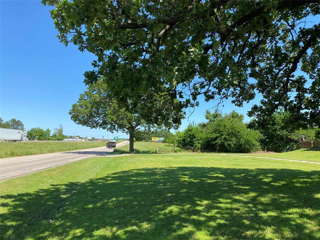 1250 Shannon Road - Photo 1