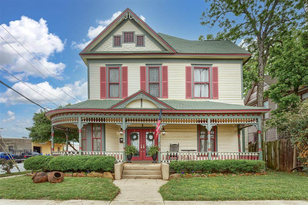 201 Anglin Street - Photo 1