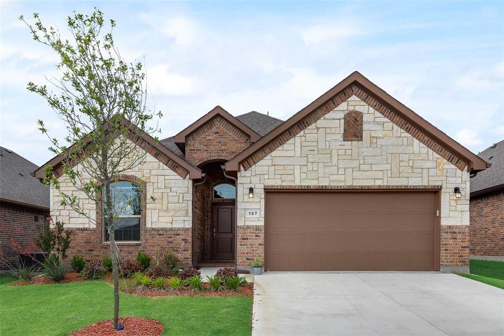 127 Wagon Mound - Photo 1