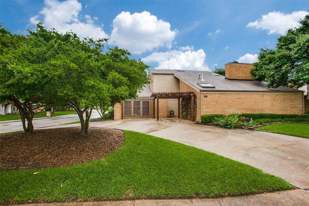 7168 Manor Oaks Drive - Photo 1