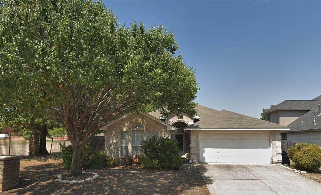 900 Churchhill Drive - Photo 1