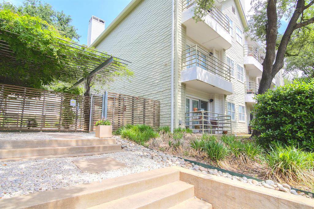 4111 Cole Avenue - Photo 1