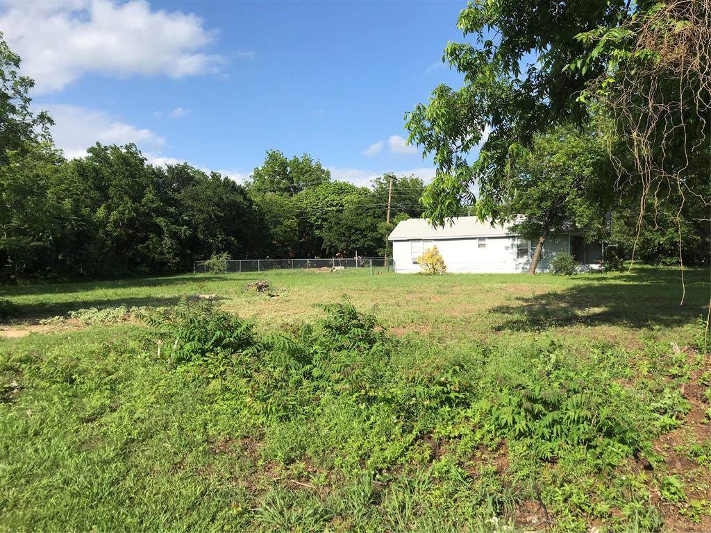 132 6th Street - Photo 1