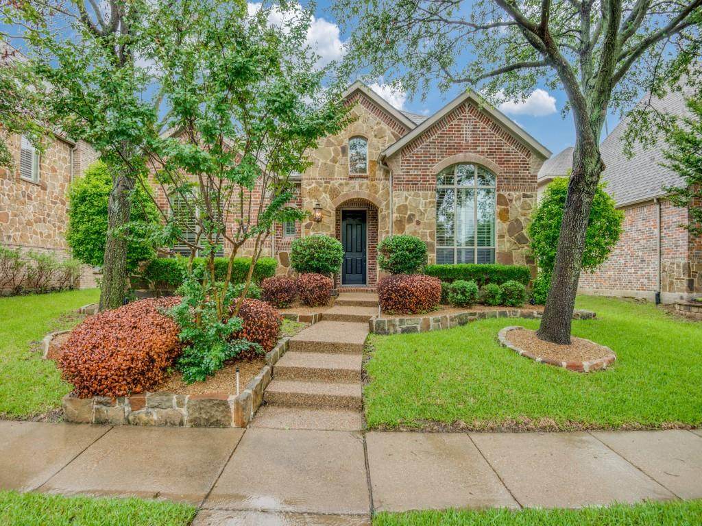 912 Wyndham Way - Photo 1