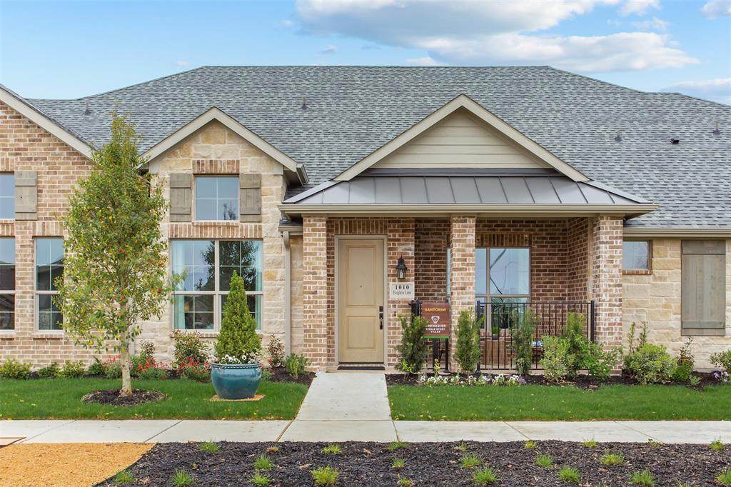 1010 Foxglove Drive - Photo 1
