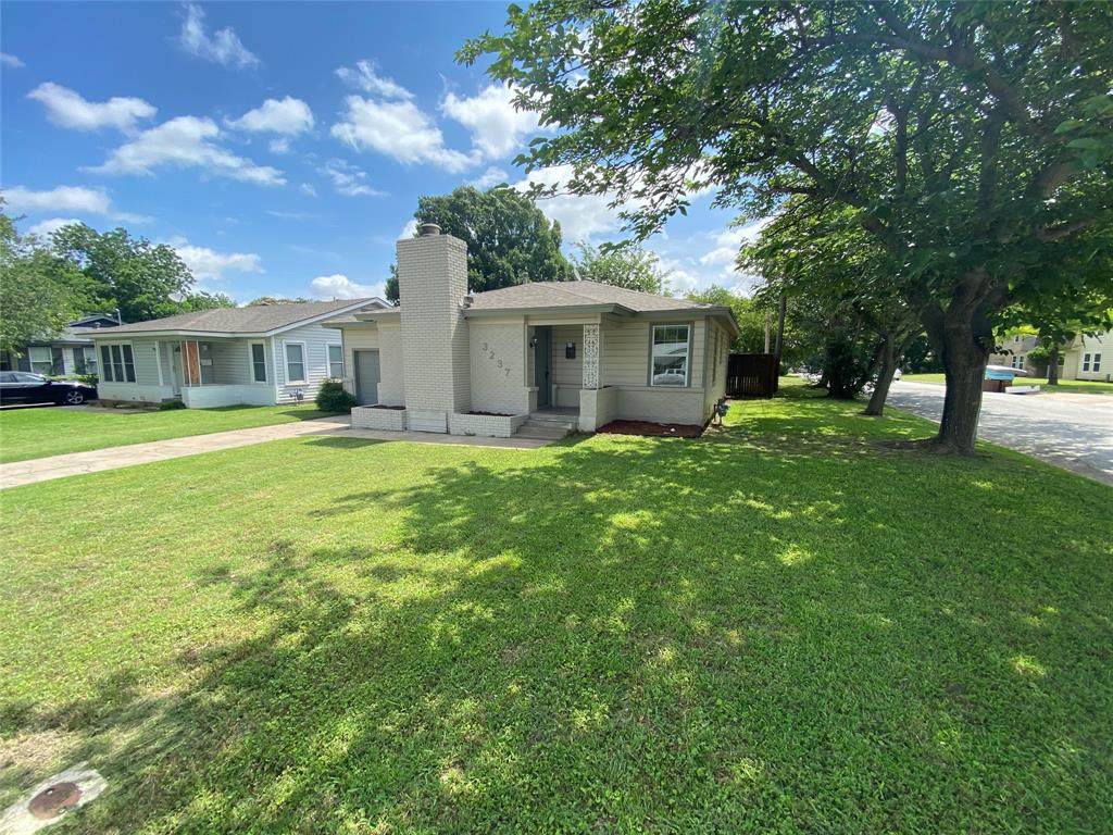 3237 Olive Place - Photo 1