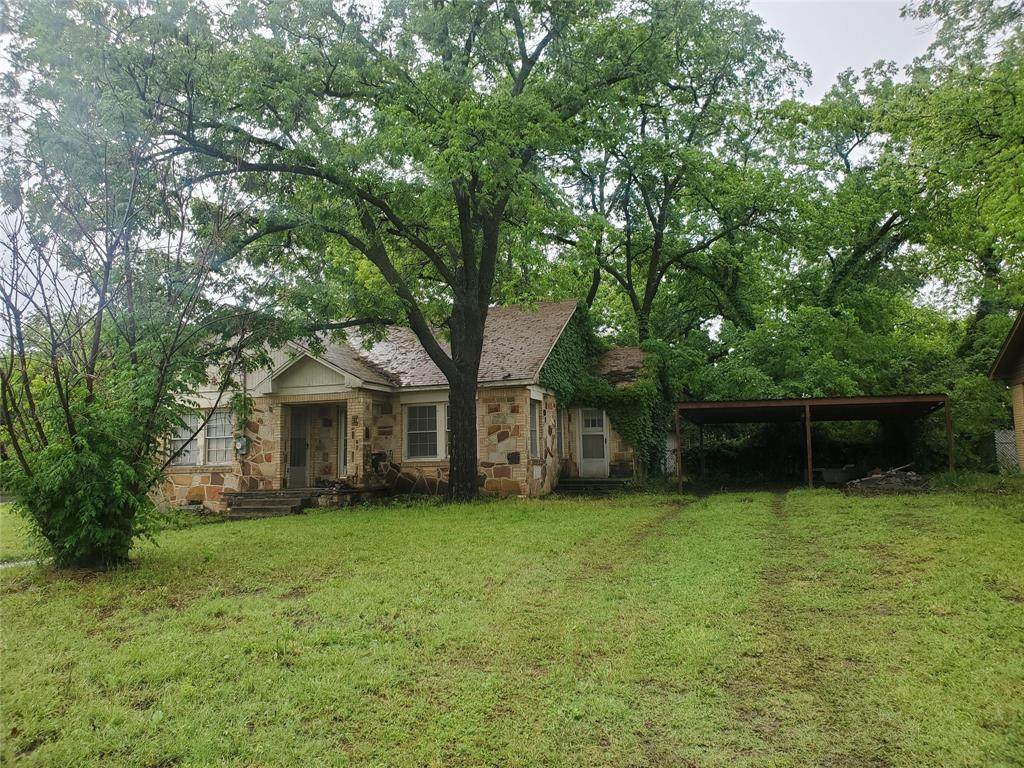 219 Fisher Street - Photo 1