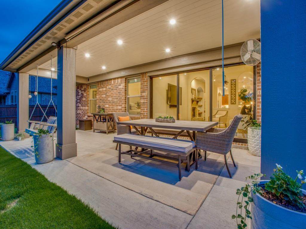 1812 Southridge Drive - Photo 1
