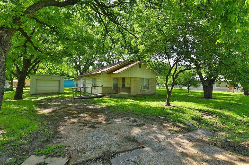 214 Plum - Photo 1