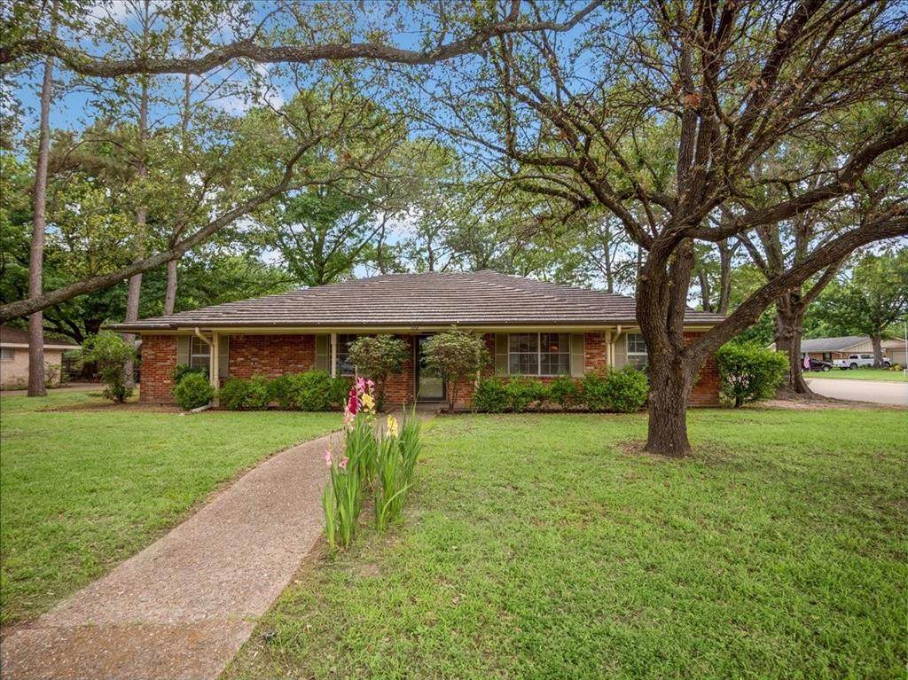 800 Imperial Lane - Photo 1