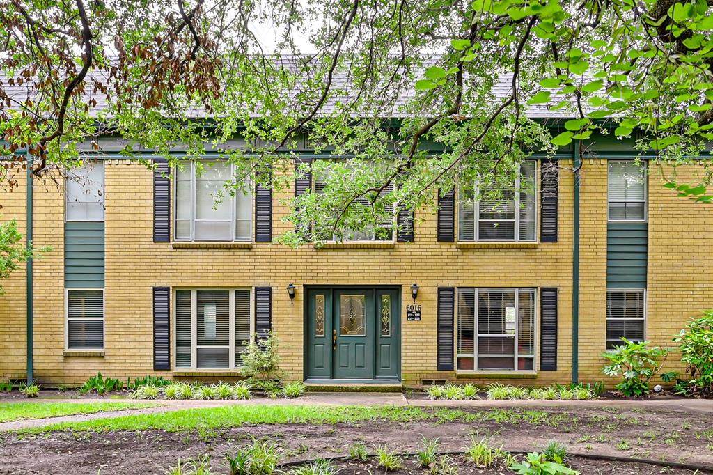 6016 University Boulevard - Photo 1