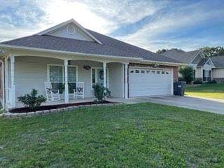 305 County Road 2220 - Photo 1