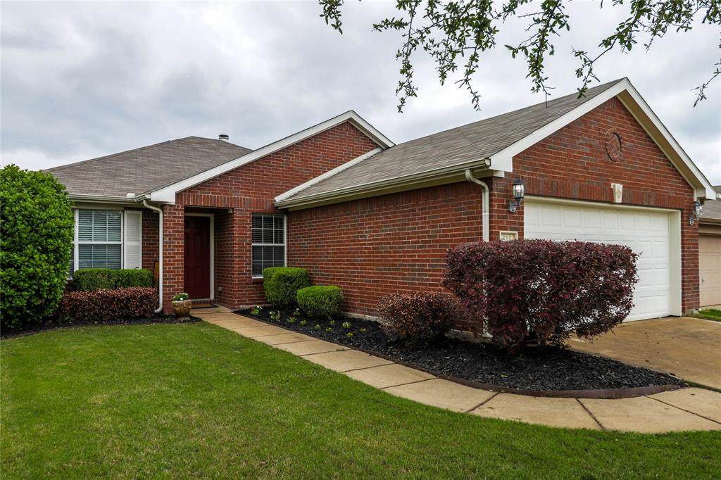 515 Creekside Drive - Photo 1