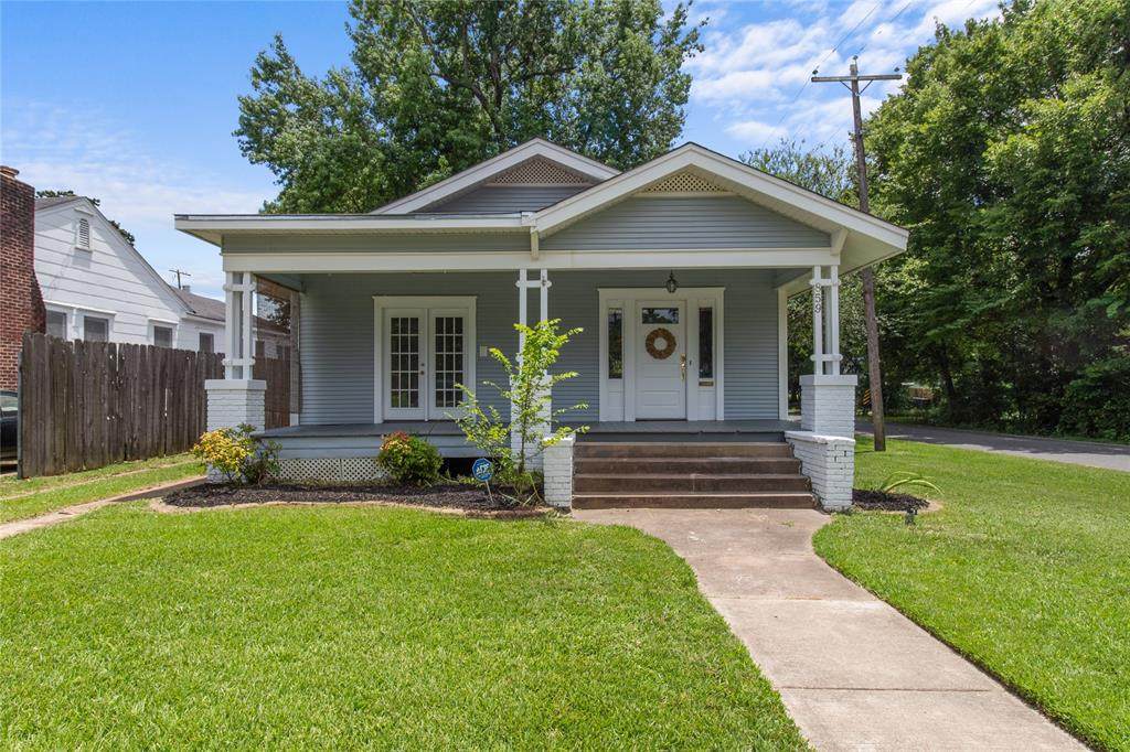 859 Fairview Street - Photo 1