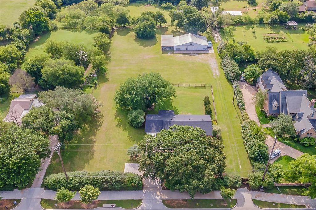 913 Rufe Snow Drive - Photo 1