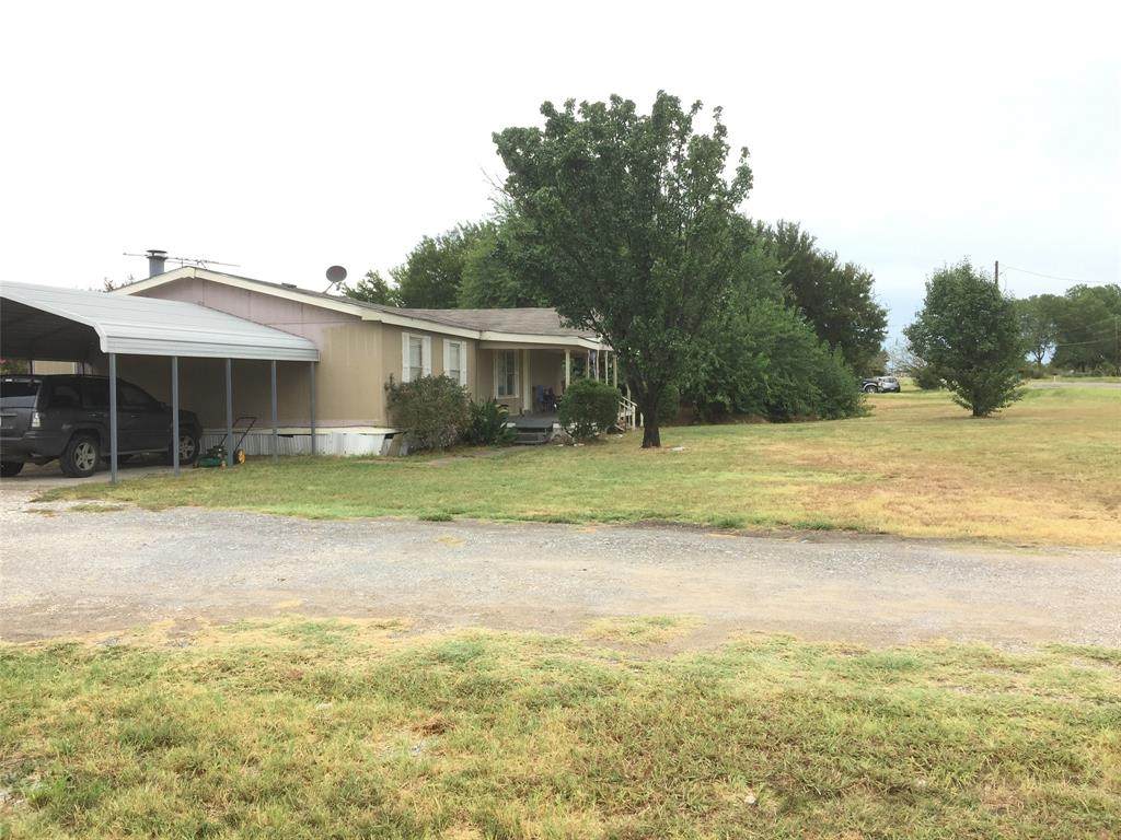 9513 County Road 1109 - Photo 1
