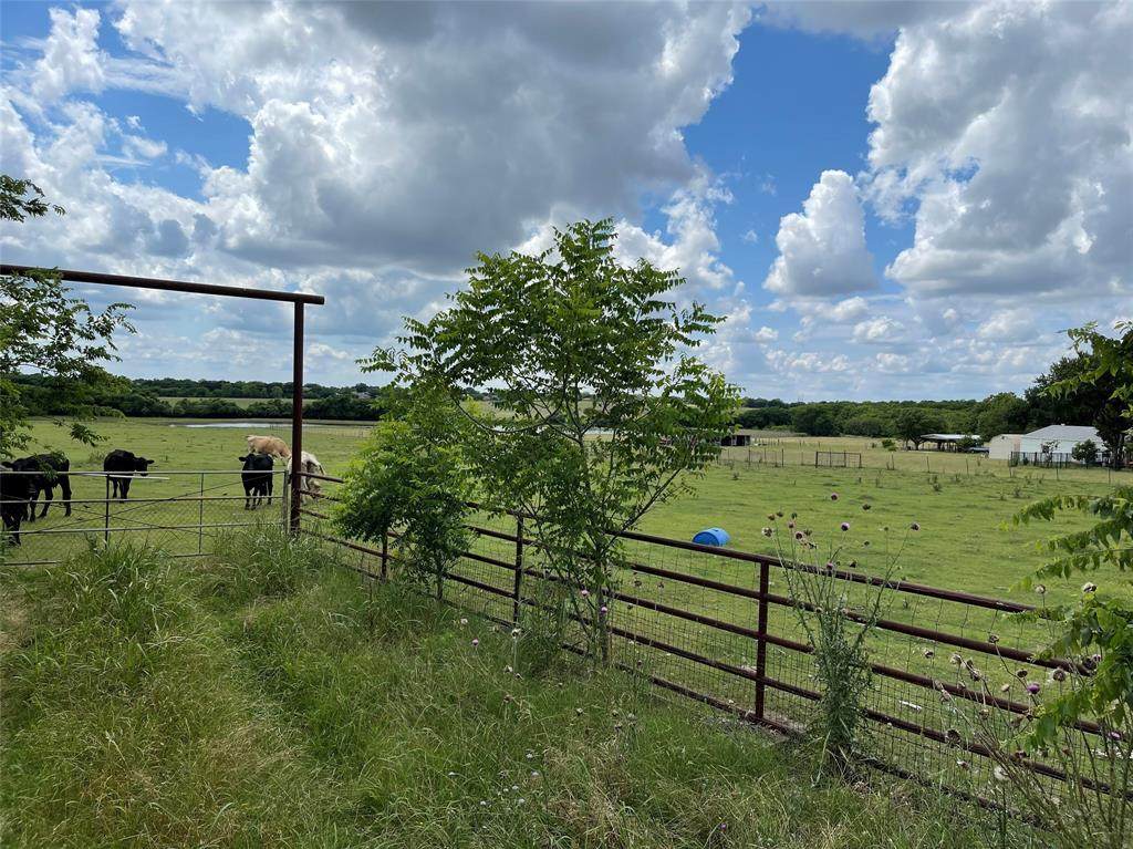 2121 Uhl Road - Photo 1