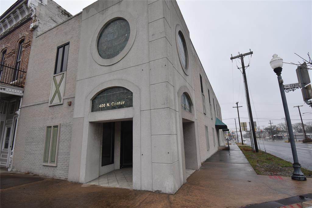 400 Center Street - Photo 1