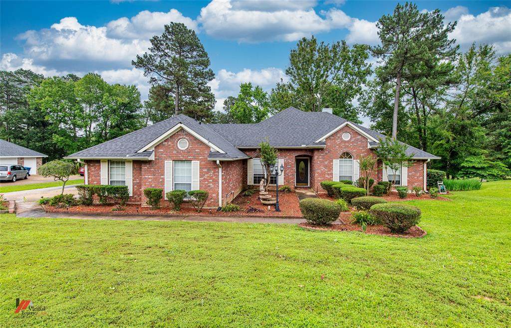4755 Fairway Hills Avenue - Photo 1