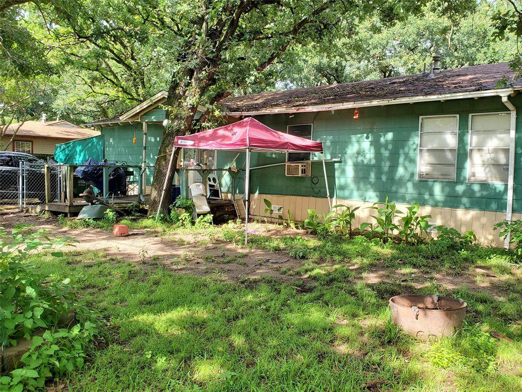 3016 Deep Well Drive - Photo 1