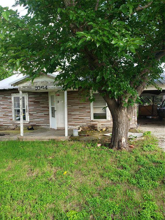 1064 Commerce - Photo 1