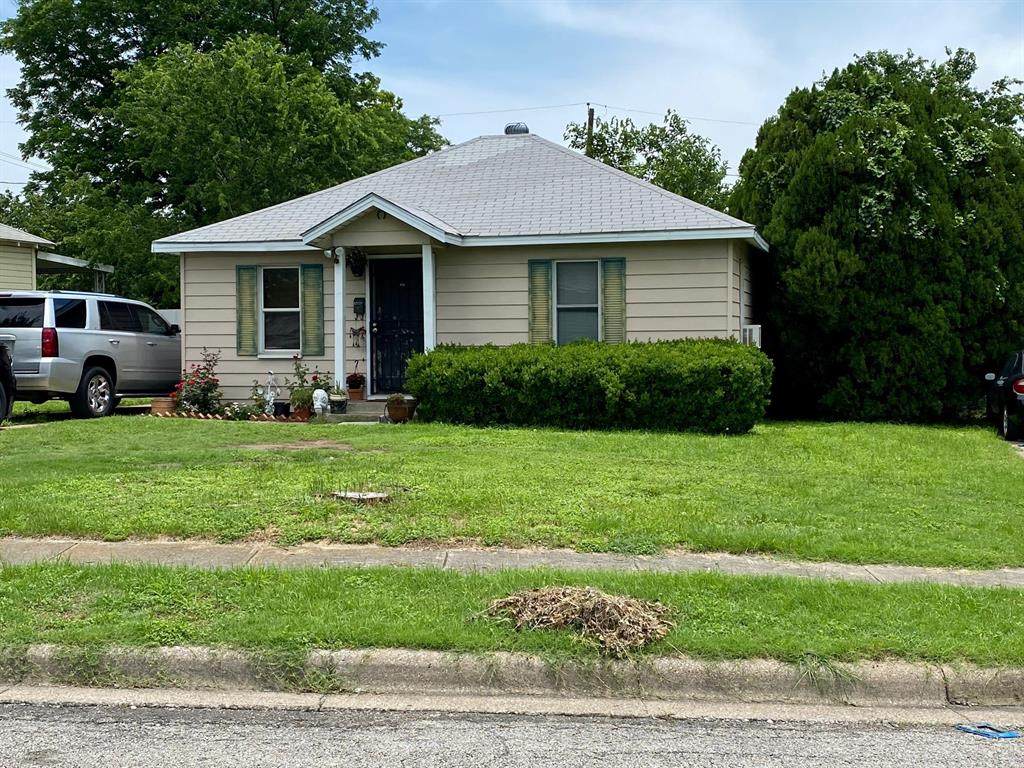 2920 Houston Street - Photo 1