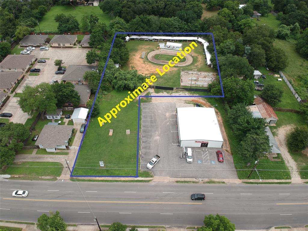 531 Shady Grove Road - Photo 1