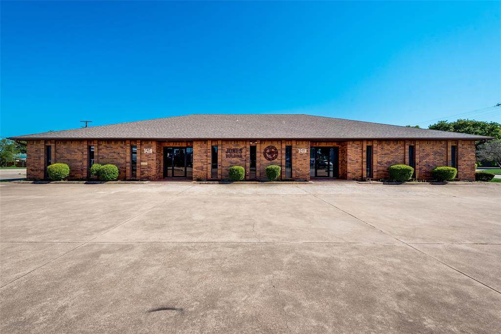 7451 Chapel Avenue - Photo 1