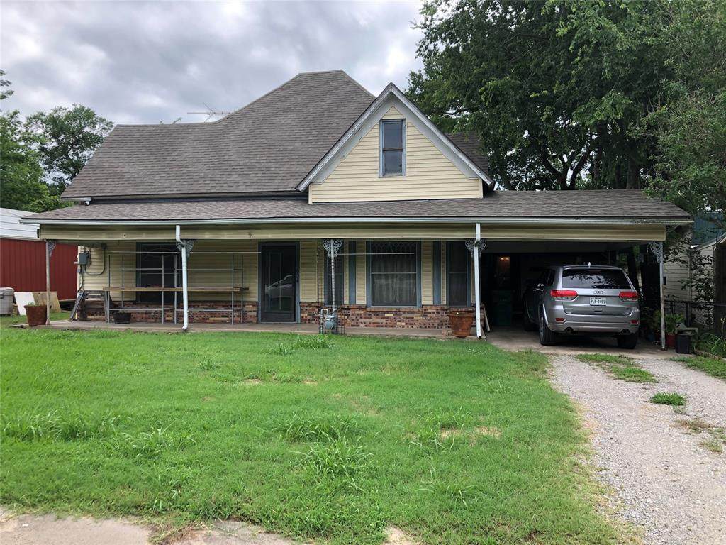 604 Santa Fe Street - Photo 1