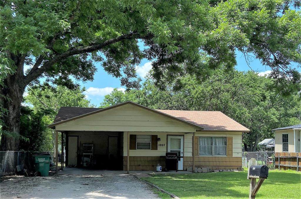 1007 Taylor - Photo 1