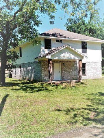 829 11th Street - Photo 1