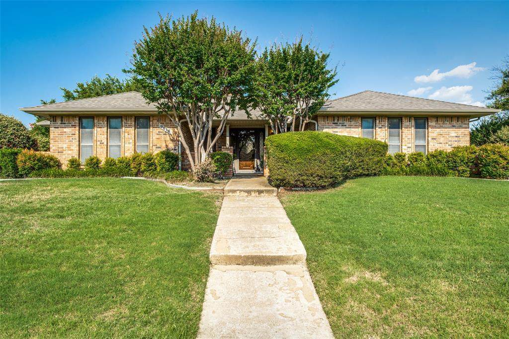 2616 Briarwyck Court - Photo 1
