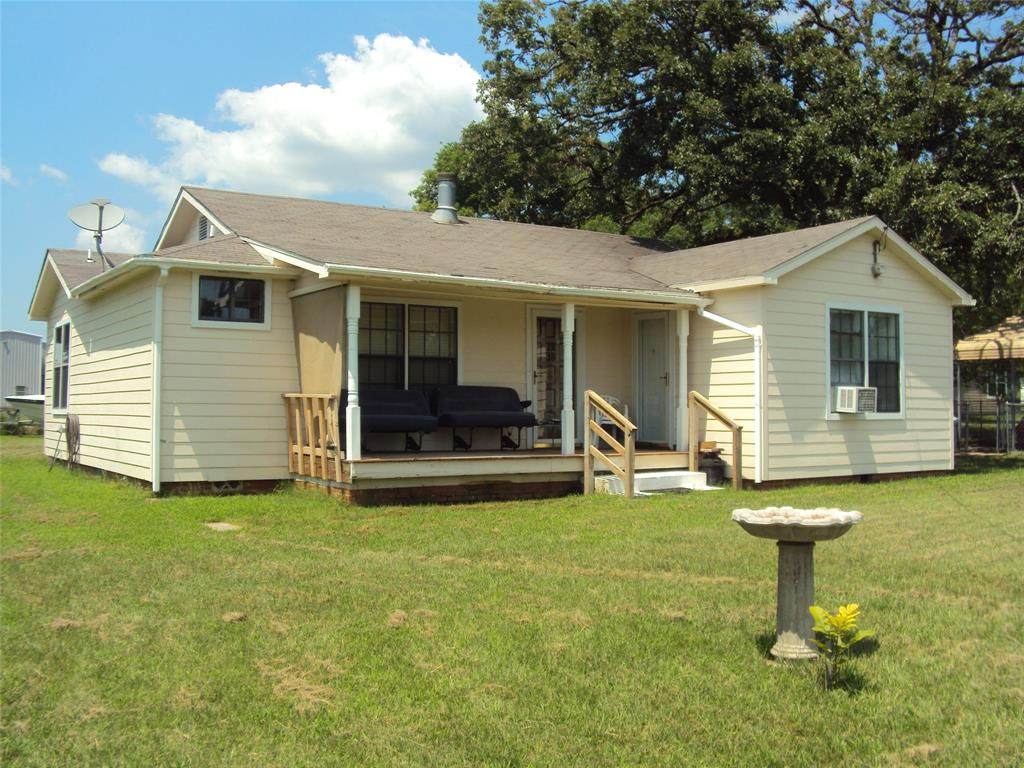 120 Iowa - Photo 1