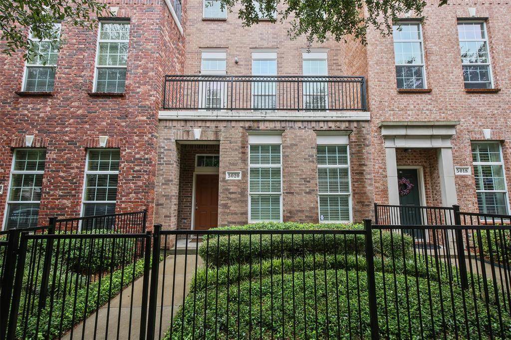 5020 Calloway Drive - Photo 1